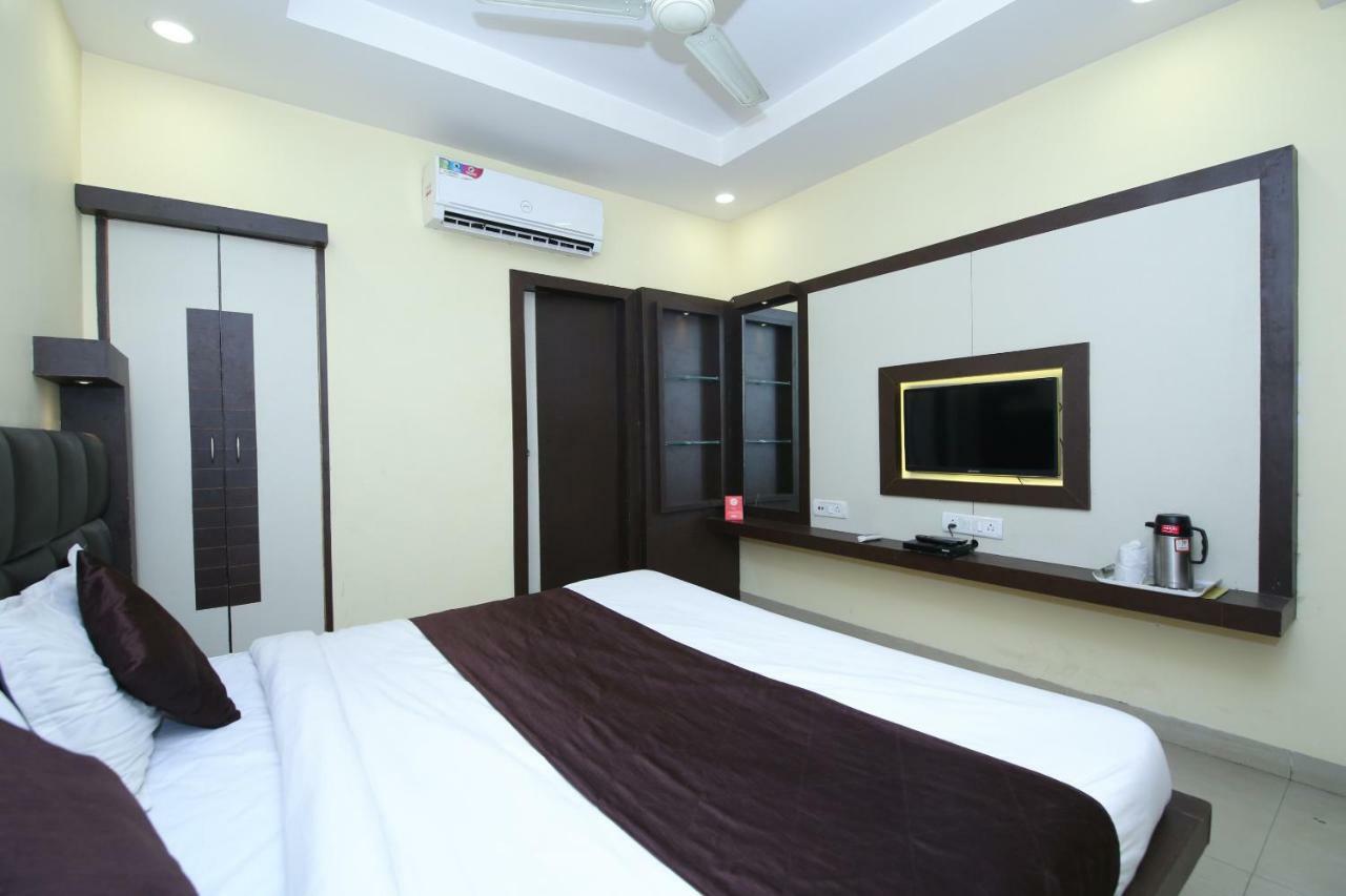 Hotel Rahul Джабалпур Екстериор снимка